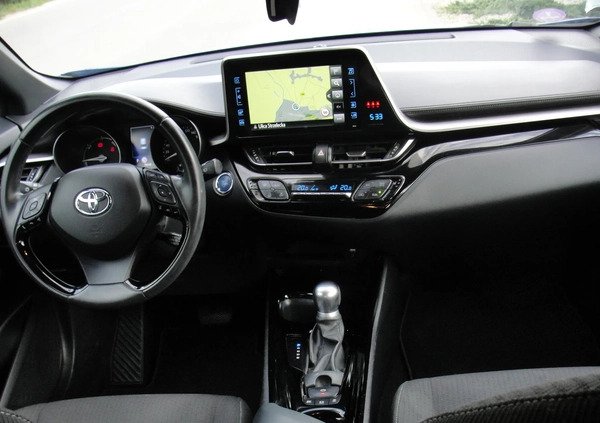 Toyota C-HR cena 59800 przebieg: 78000, rok produkcji 2019 z Nowy Tomyśl małe 154